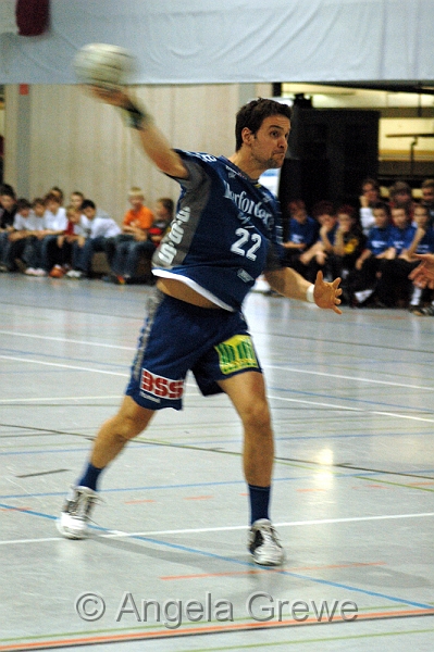 010.JPG