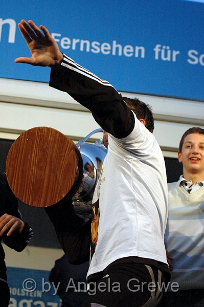 104.JPG