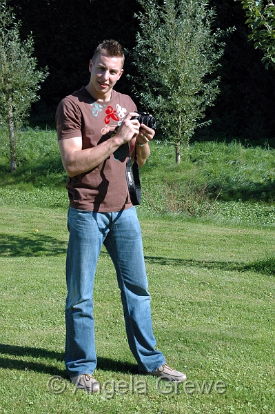 033.JPG
